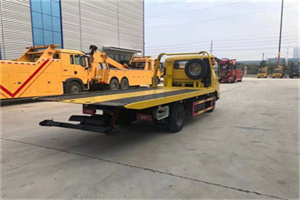 维西非事故拖车