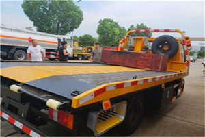 维西附近拖车电话号码服务