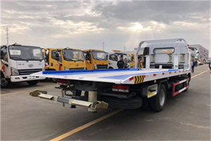 维西汽车救援补胎