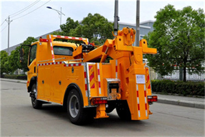 维西高速路拖车费